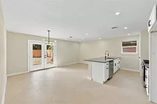 6710 Glen Rock Dr, Houston, TX 77087 - Photo 21