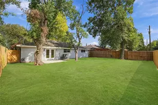 6710 Glen Rock Dr, Houston, TX 77087 - Photo 31