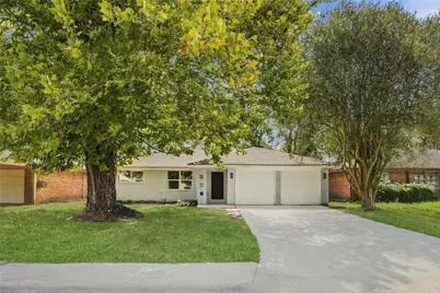 6710 Glen Rock Drive, Houston, TX 77087 - Photo 1