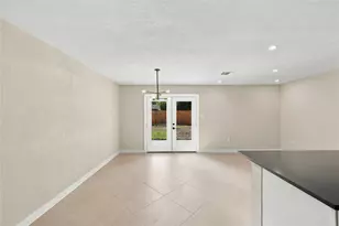 6710 Glen Rock Dr, Houston, TX 77087 - Photo 25