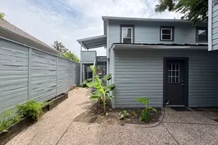 2415 Columbia St, Houston, TX 77008 - Photo 5