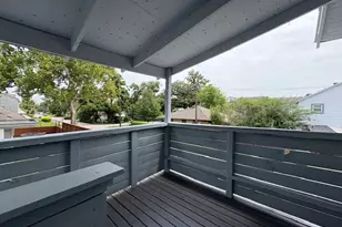 2415 Columbia St, Houston, TX 77008 - Photo 25