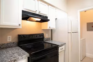 6500 Harbor Town Dr, Houston, TX 77036 - Photo 9