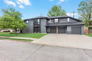 5041 Nina Lee Ln, Houston, TX 77092 - Photo 3