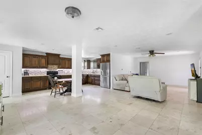 2543 Fountain View Street, New Caney, TX 77357 - Photo 5