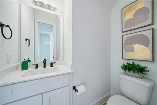 8107 Calhoun Rd, Houston, TX 77033 - Photo 3