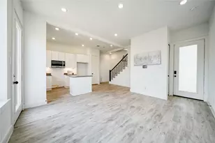 8107 Calhoun Rd, Houston, TX 77033 - Photo 5