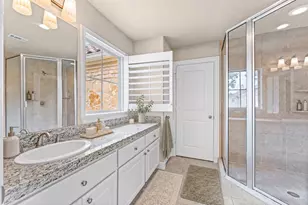 9507 Martha Springs Dr, Houston, TX 77070 - Photo 35