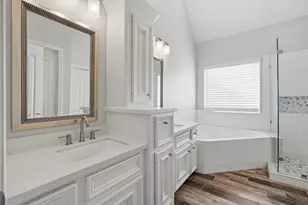 21703 Windsor Castle Dr, Spring, TX 77388 - Photo 11