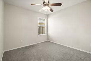 23 N Golden Oak Dr, Texas City, TX 77591 - Photo 15