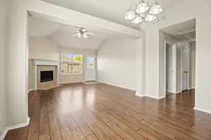 23 N Golden Oak Dr, Texas City, TX 77591 - Photo 7