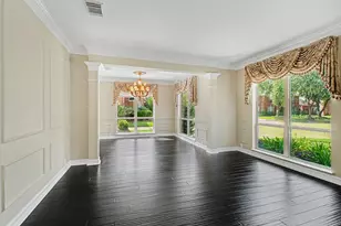 5406 Brook Bend Dr, Sugar Land, TX 77479 - Photo 17