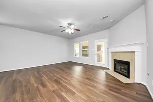 6306 Bain Dr, Missouri City, TX 77459 - Photo 11