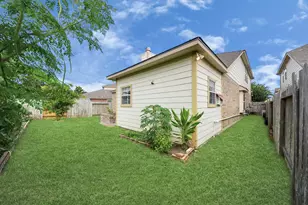 6306 Bain Dr, Missouri City, TX 77459 - Photo 37