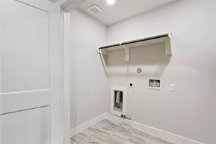 4605 Brady St, Houston, TX 77011 - Photo 27