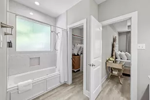 13847 Pkwy Manor Dr, Willis, TX 77318 - Photo 15