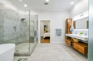 2442 Chimney Rock Rd, Houston, TX 77056 - Photo 31