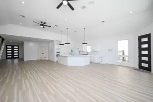 3742 Walden Estates Dr, Montgomery, TX 77356 - Photo 11