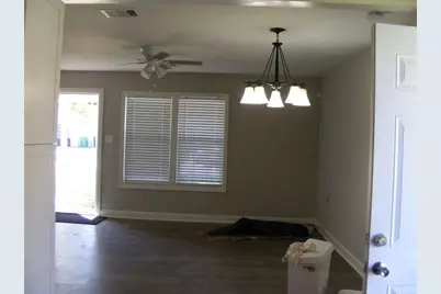 4725 Maggie Street, Houston, TX 77033 - Photo 3