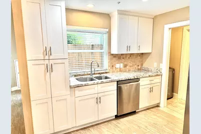 15193 Kimberley Court #47, Houston, TX 77079 - Photo 7