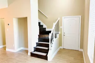 15193 Kimberley Ct, Houston, TX 77079 - Photo 5