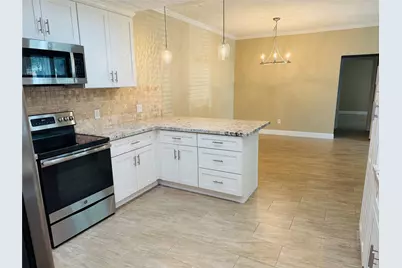 15193 Kimberley Court #47, Houston, TX 77079 - Photo 9