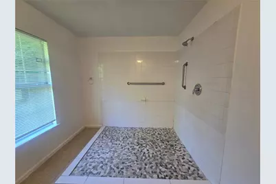 7518 Hummingbird Lane, Texas City, TX 77591 - Photo 7