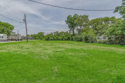 317 Woodson Street, Willis, TX 77378 - Photo 3