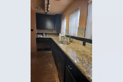 2118 Fulham Court, Houston, TX 77063 - Photo 3