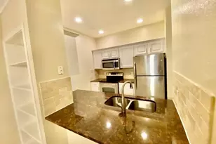 2350 Westcreek Ln, Houston, TX 77027 - Photo 5