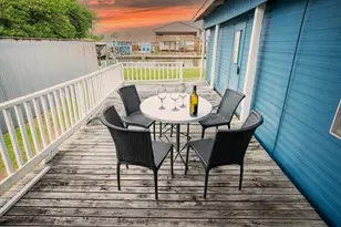 201 Neptune, Sargent, TX 77414 - Photo 5