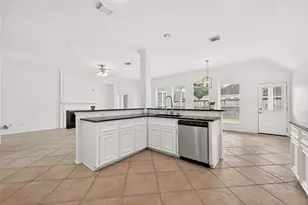 2223 Ridgefield Park Ln, Richmond, TX 77469 - Photo 19