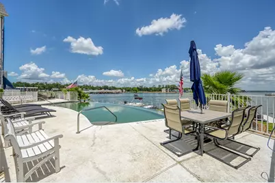 168 Lake Point Boulevard #B201, Conroe, TX 77356 - Photo 41