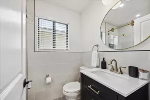 5844 Darling St, Houston, TX 77007 - Photo 13