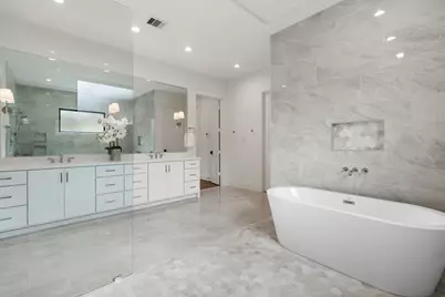 2628 Sunset Boulevard, West University Place, TX 77005 - Photo 5