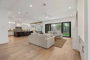 2628 Sunset Blvd, West University Place, TX 77005 - Photo 9