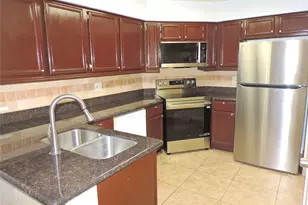 10555 Turtlewood Ct, Houston, TX 77072 - Photo 5