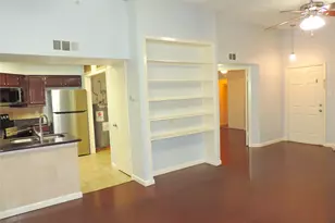 10555 Turtlewood Ct, Houston, TX 77072 - Photo 3