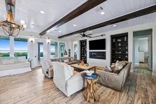 2719 Stella, Port O Connor, TX 77982 - Photo 3