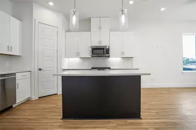 4704 Thornton Views Road, Houston, TX 77018 - Photo 15