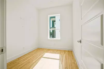 4704 Thornton Views Road, Houston, TX 77018 - Photo 21