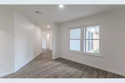 5819 Sunnygate Drive, Spring, TX 77373 - Photo 7