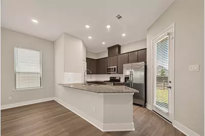 13412 Sun Cay Drive, Houston, TX 77047 - Photo 11