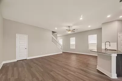 13412 Sun Cay Drive, Houston, TX 77047 - Photo 9