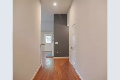 91 N Willow Point Circle, The Woodlands, TX 77382 - Photo 11