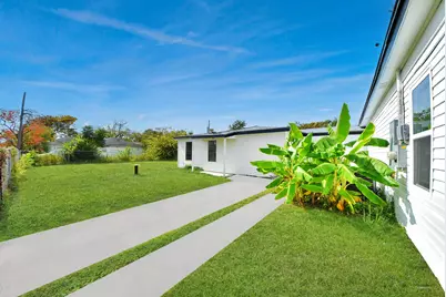 1203 W 6th Street, Freeport, TX 77541 - Photo 3