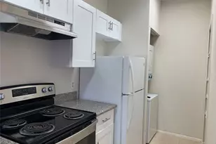 2710 Grants Lake Blvd, Sugar Land, TX 77479 - Photo 3