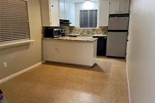 1408 Ramada Dr, Houston, TX 77062 - Photo 5