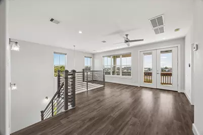 2001 Oceanview Drive, Seabrook, TX 77586 - Photo 11