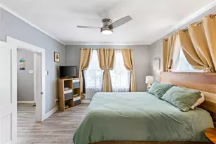 811 10th St, Galveston, TX 77550 - Photo 5